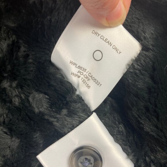 Woolrich Vest Women's Size Medium Wool Blend Faux Fur Plaid - Picture 14 of 14